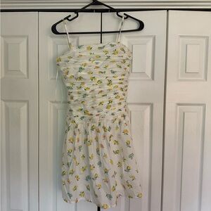 White lemon dress! Straps or strapless.